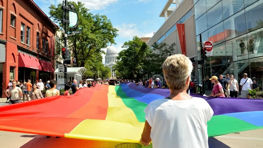 Bandera LGBT en Madison