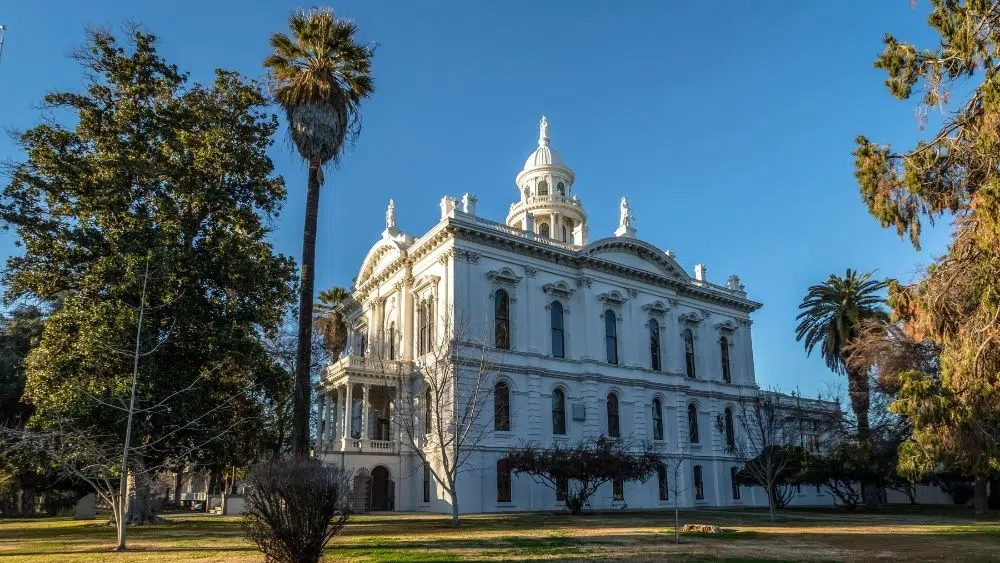palacio de justicia en merced california